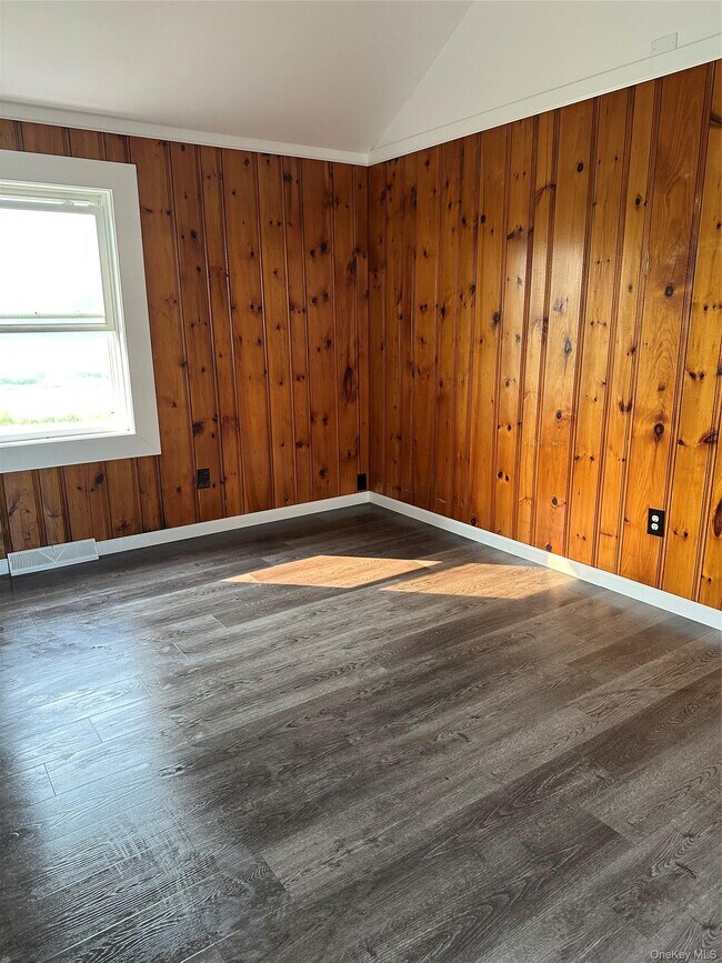 1853 NY-284 Unit 1845-3