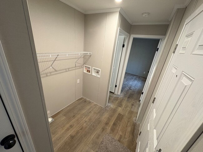 Photo - 8907 Beechwood Dr