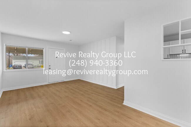 Photo - 25630 Tecla Ave