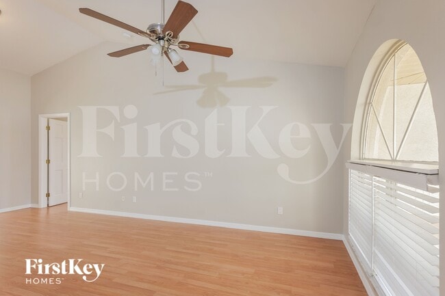 Photo - 2301 SE 8th Pl