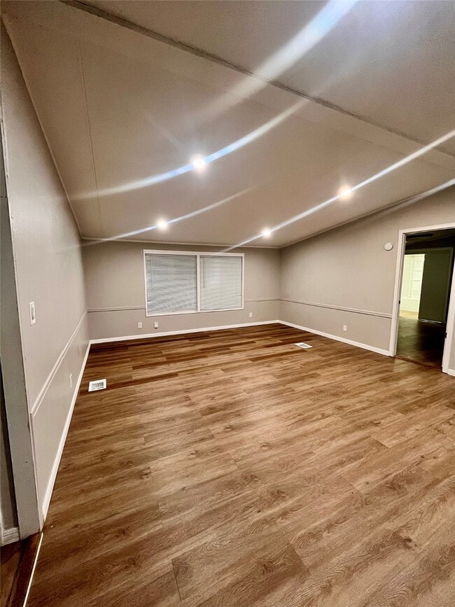 Photo - 26950 Hondo Cir