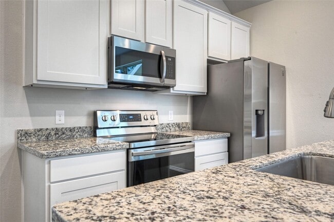 Photo - 11779 White Cedar St