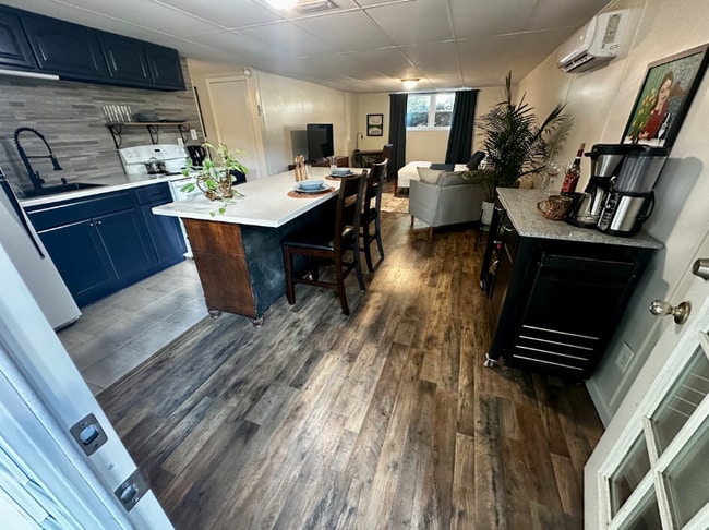 Photo - 4412 Mellowood Cir