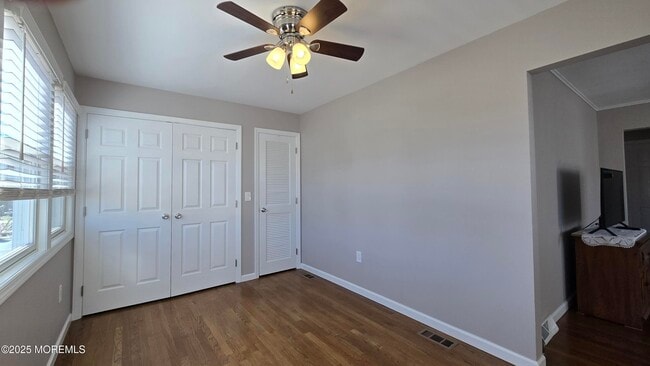 Photo - 2 Pine Crest Dr