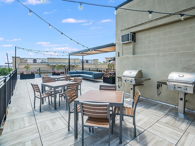 Rooftop deck grilling area - The Diplomat