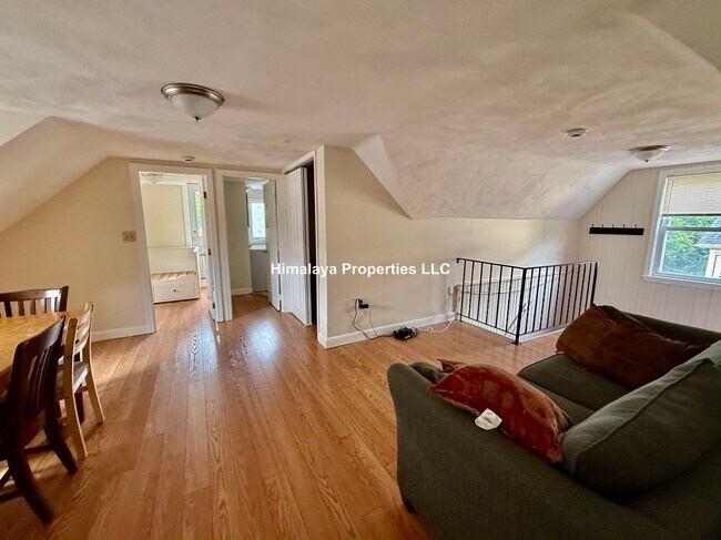 29 Capen St
