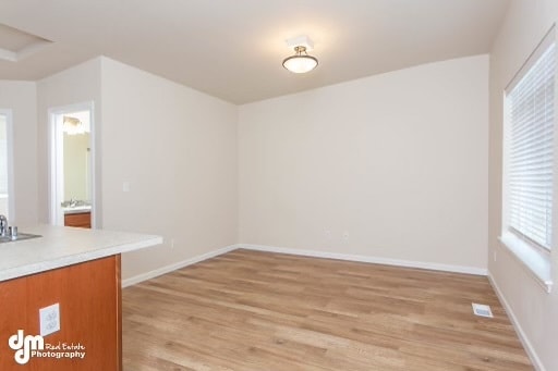 Photo - 152 Willow View Cir