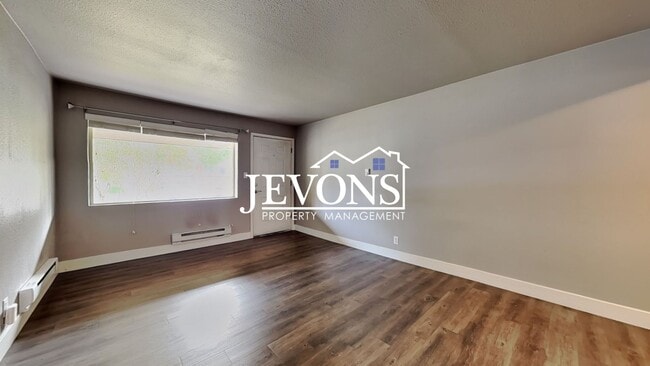 Photo - 1301 N 4th St Tacoma, WA 98403