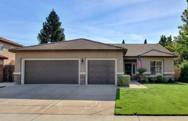 Photo - 1608 Bottlebrush Cir House
