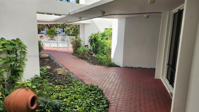 1075 93rd St Unit 304