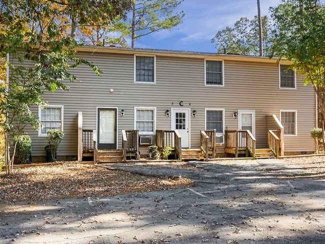 Photo - Bentley Woods Apartamentos