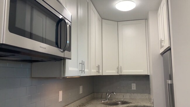 Building Photo - 75 Westland Ave Rental