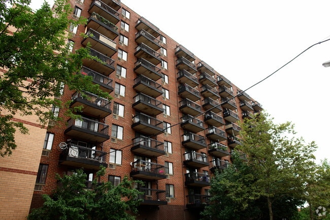 Photo - The Bennington