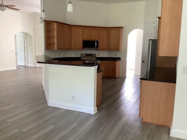 Photo - 17119 Alexander Run