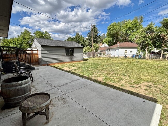 Photo - 6020 N Elgin St
