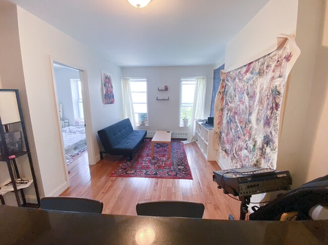 Photo - 1352 Herkimer St Unidad #1