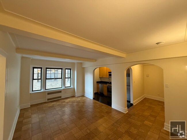 Building Photo - Beautiful 1 Bedroom Apartment In West Vill... Unit 9J