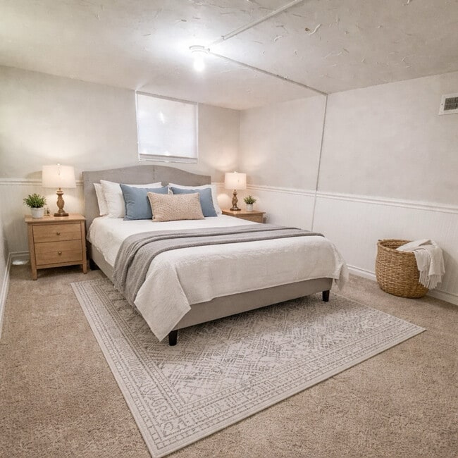 Photo - 762 Fairfax St