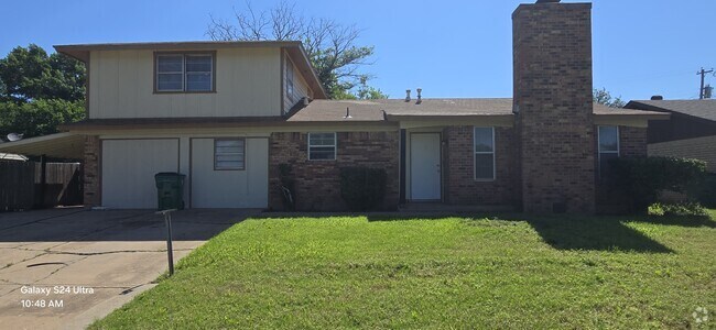 Building Photo - 1609 Douglas Dr Rental