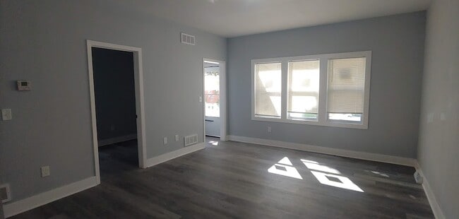 Photo - 2356 S 19th St