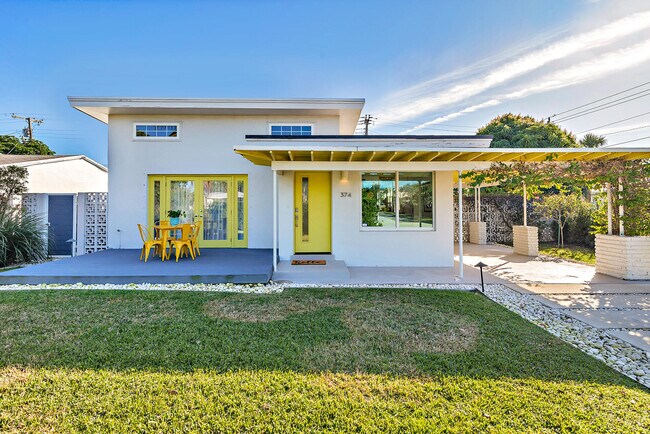 Photo - 374 Maddock St