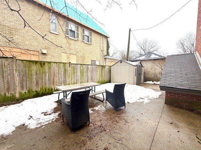 Photo - OLD SOUTH !   Adorable 2 Bedroom + Den * Wortley VILLAGE * Avail NOW! Unit 1