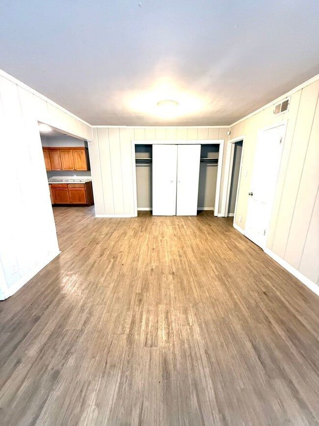 Photo - ** 3 bed 2 bath located in Morningview **Call (334-366-9198 for a  self viewing)