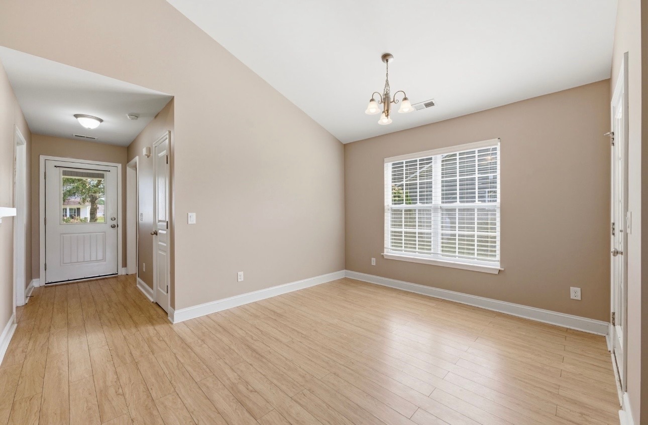 Photo - 110 Grist Mill Dr