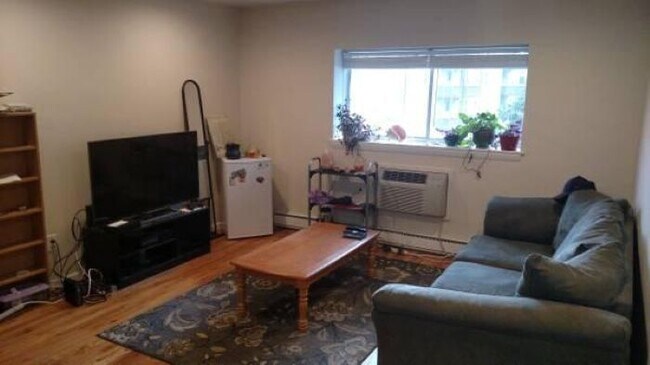 Photo - 15 Euston Rd Unit 17