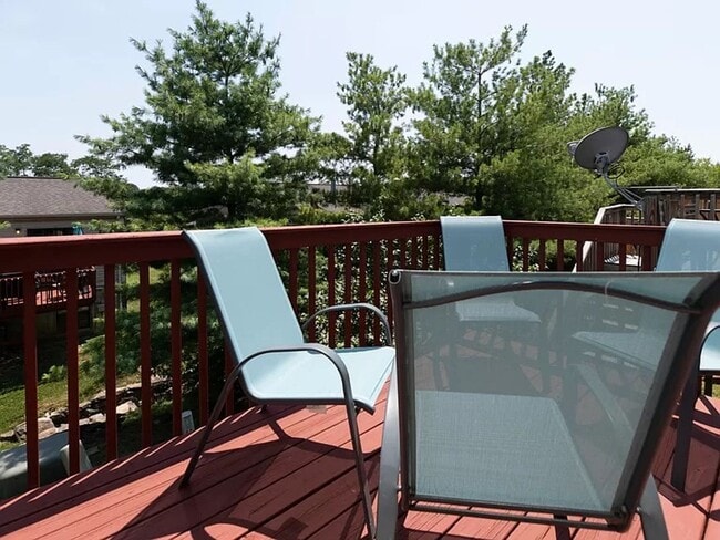 Photo - Townhome With Garage!