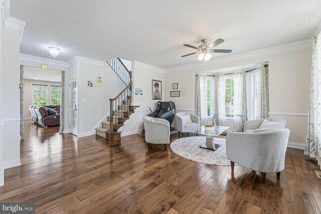 Photo - 22507 Bowens Wharf Pl