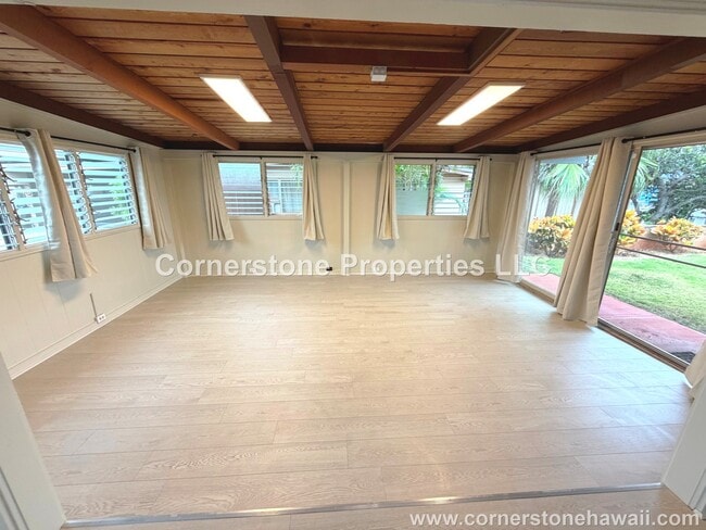 Photo - 1558 Hoonipo St