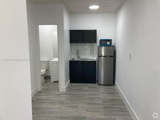 Building Photo - 10325 SW 115th Ct Unit 2 Rental