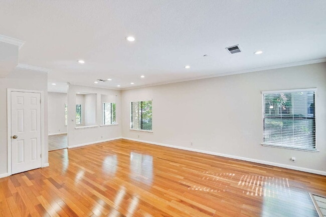 Photo - Large, Bright Sunnyvale Townhome near Border of Mountain View Unit A