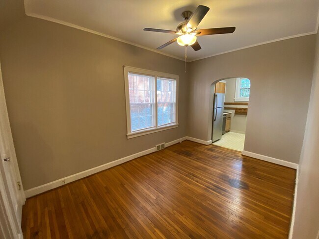 69-71 W Patterson Ave