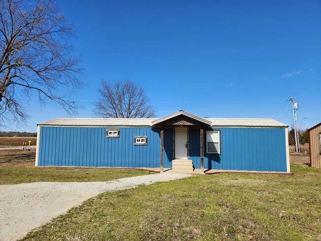 Building Photo - 19014 County Rd 1567