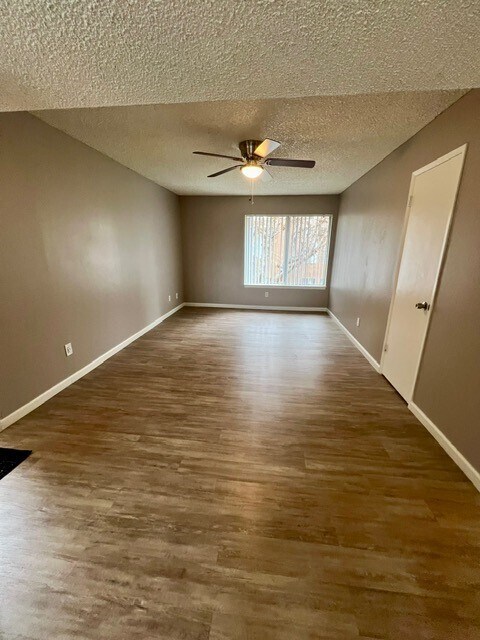 2- Bedroom - Living room