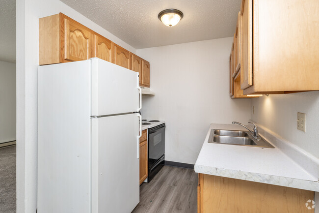 Interior Photo - Broadway Apartments