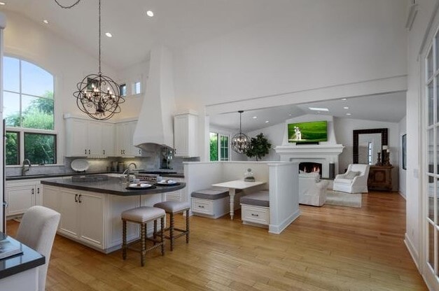 4357 Cuna Dr