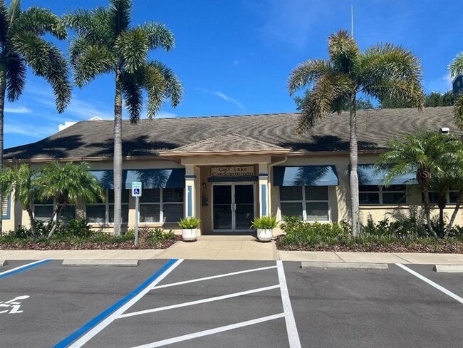Photo - 960 Starkey Rd Unidad 10305