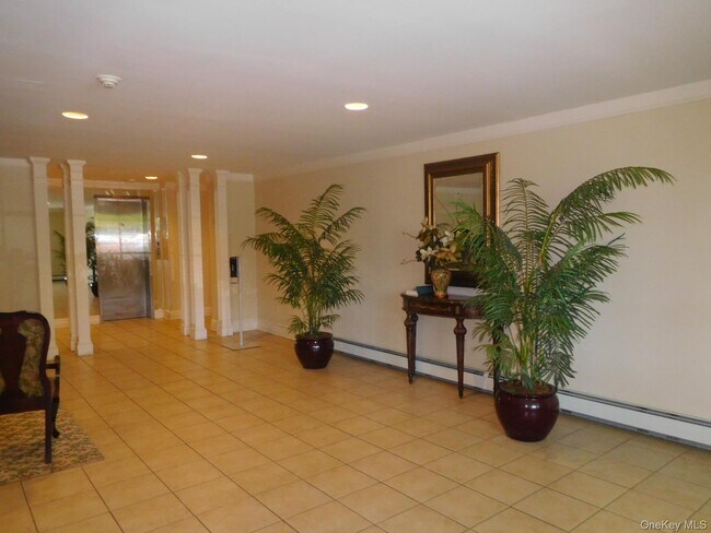 Photo - 3 Consulate Dr Unit 3-L