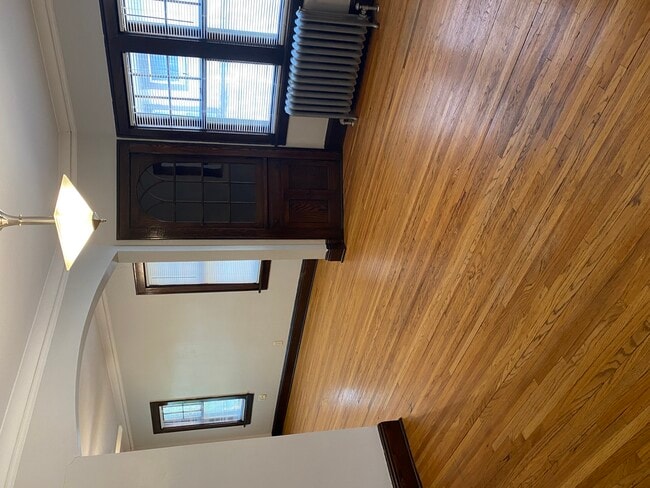 Photo - 3125 Aldrich