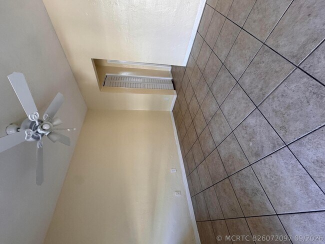 Photo - 825 NW 10th Terrace Unit 13