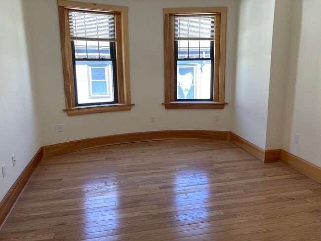 Photo - 149 Hillside St Unit 2