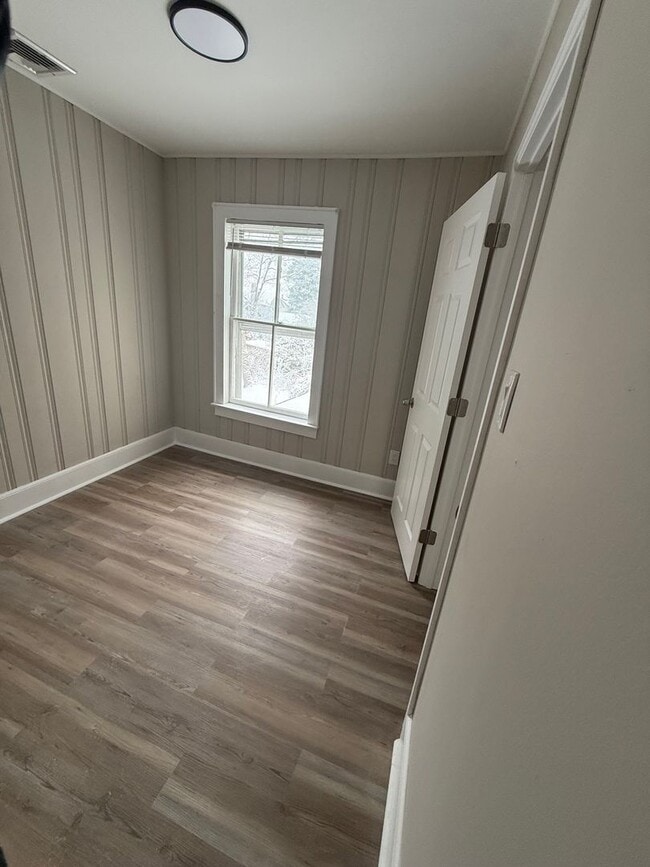 56-58-58 N Washington St Unit 58B Washington