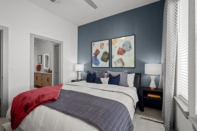 2BR, 2BA - 1,080SF - Bedroom