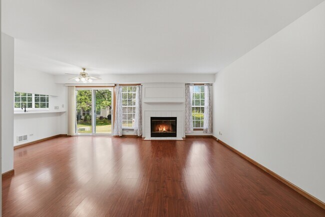 Photo - 1404 W Sapphire Dr