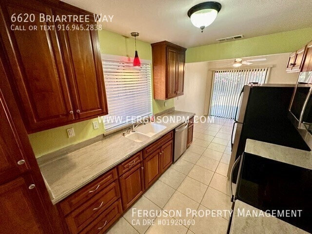 Photo - 6620 Briartree Way