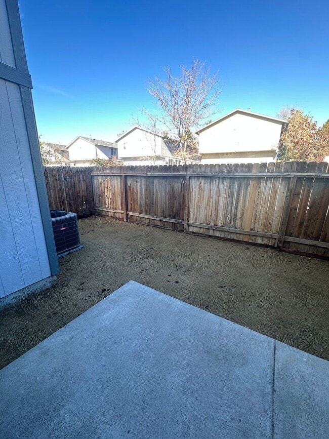 Photo - 3954-3958 Village Dr