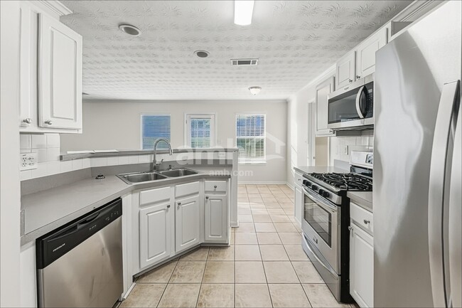 3168 Bradford Pear Dr